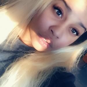 Meet your Posher, Briana